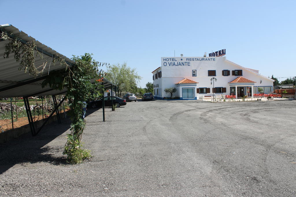 "O Viajante" Low Cost Hotel Estremoz Esterno foto