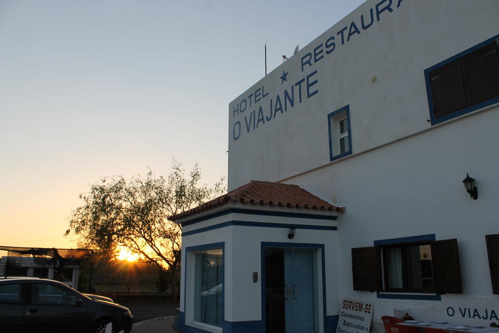 "O Viajante" Low Cost Hotel Estremoz Esterno foto