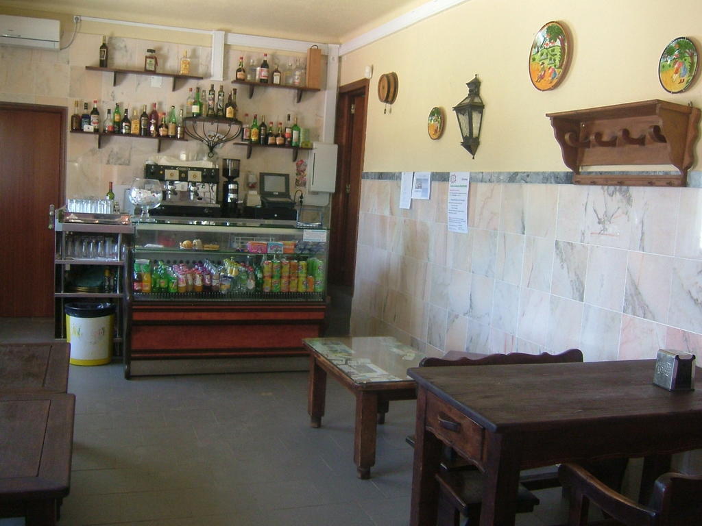 "O Viajante" Low Cost Hotel Estremoz Esterno foto