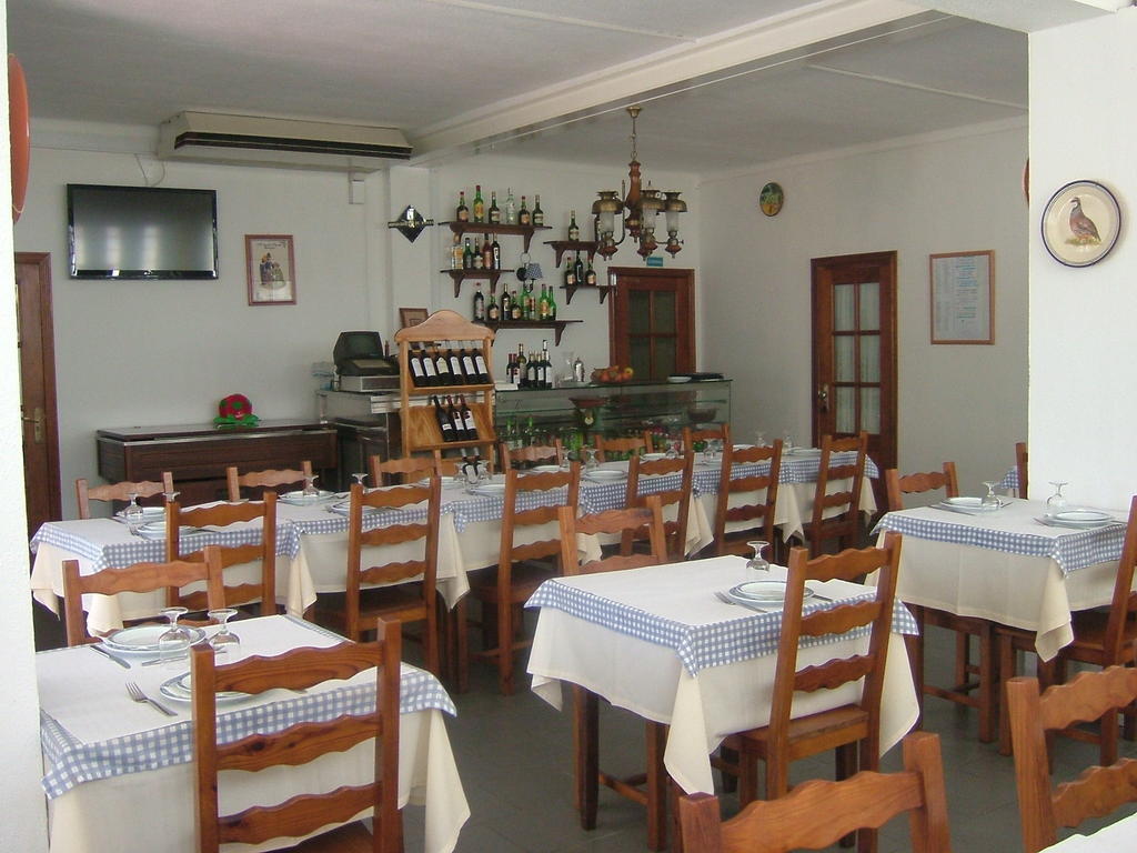 "O Viajante" Low Cost Hotel Estremoz Esterno foto